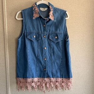 Vintage Y2K Denim Lace Top Miss & Mrs Small Boho Western Sleeveless Made in USA